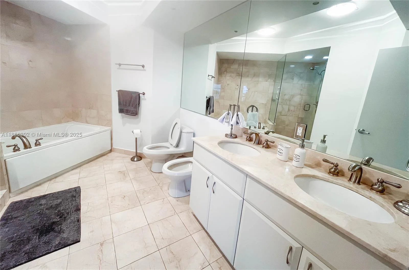 6365 Collins Ave # 3201, Miami Beach, FL 33141 photo 11