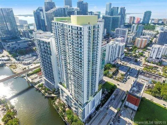 185 SW 7th St # 3306, Miami, FL 33130 photo 8