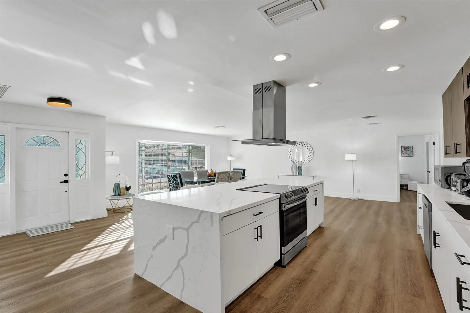 4751 NE 29th Avenue, Fort Lauderdale, FL 33308 photo 4