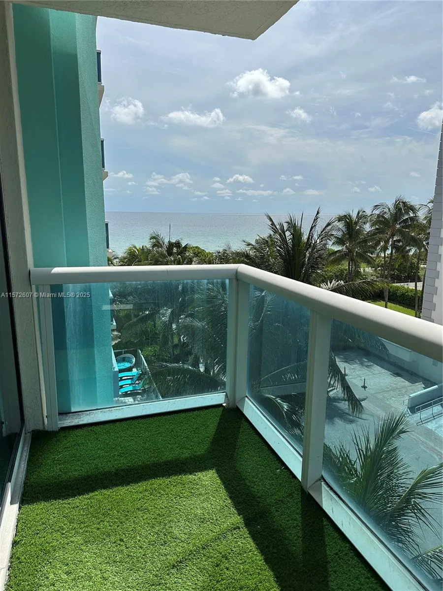 9201 Collins Ave # 524, Surfside, FL 33154