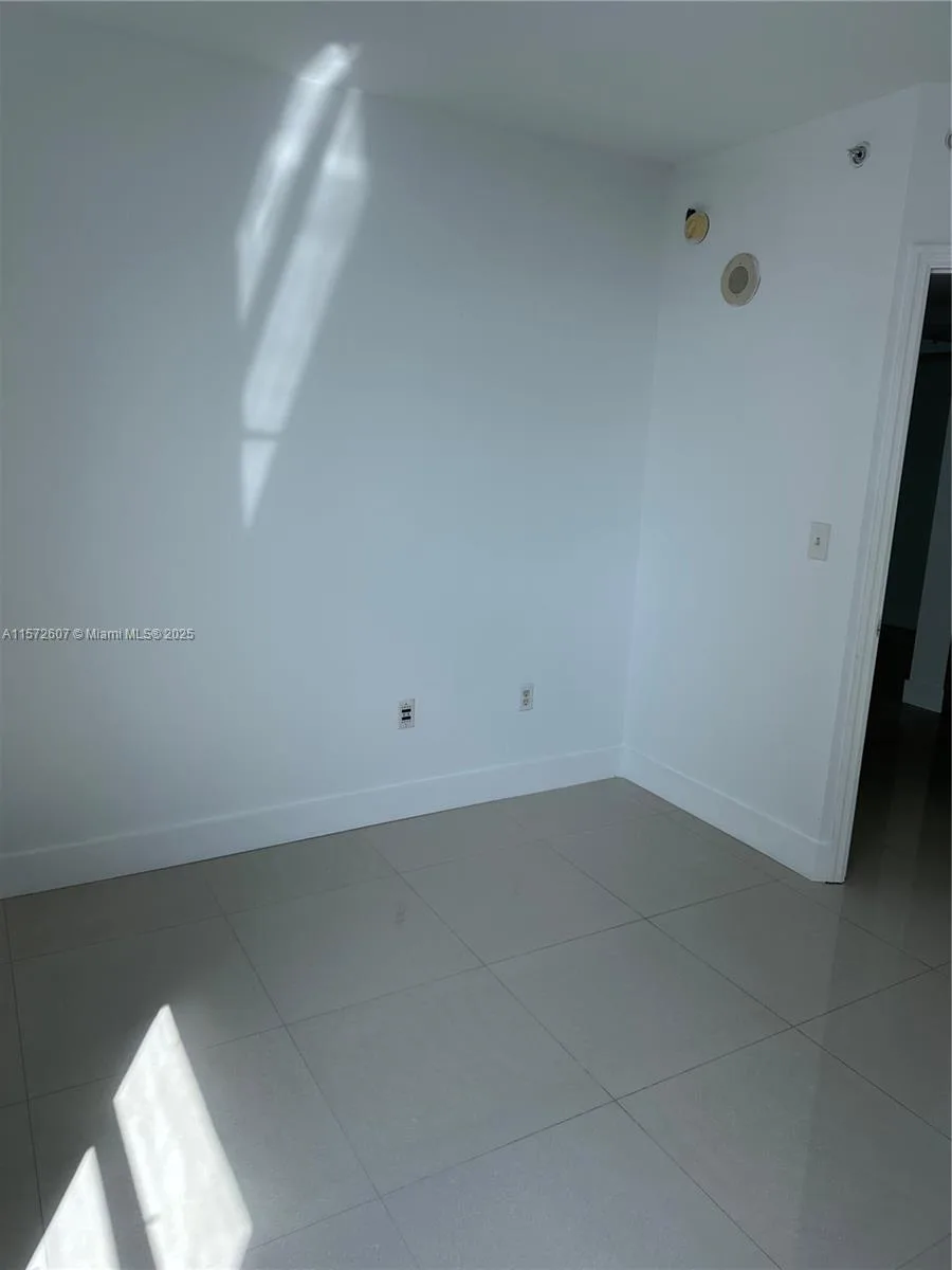 9201 Collins Ave # 524, Surfside, FL 33154 photo 12