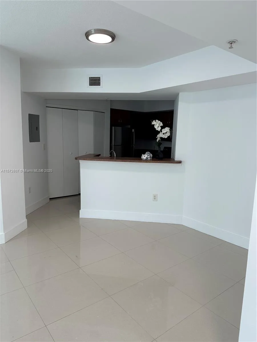 9201 Collins Ave # 524, Surfside, FL 33154 photo 9