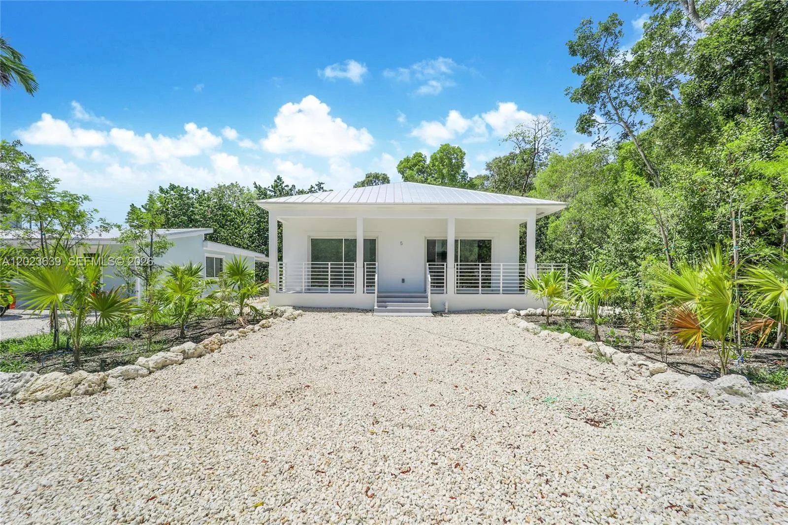 5 Bowen Dr, Key Largo, FL 33037