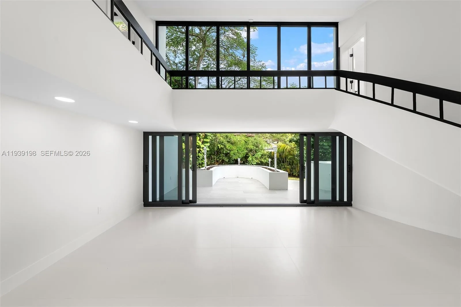 7540 Los Pinos Blvd, Coral Gables, FL 33143