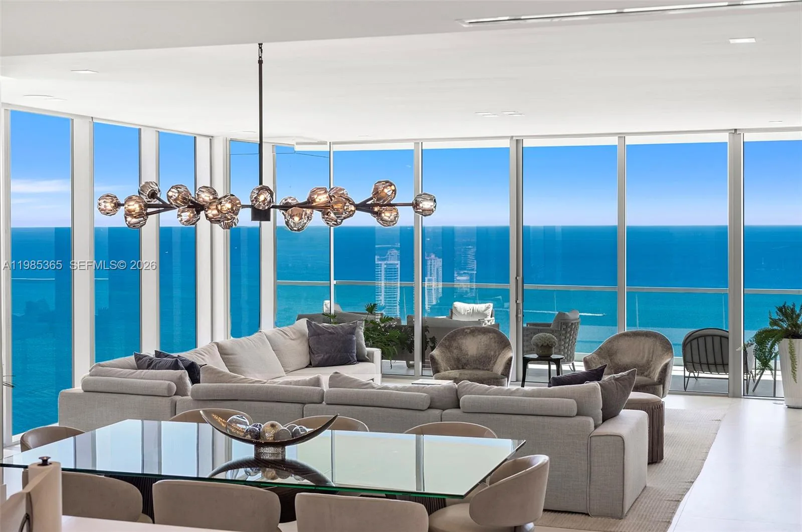 Turnberry Ocean Club – photo 27