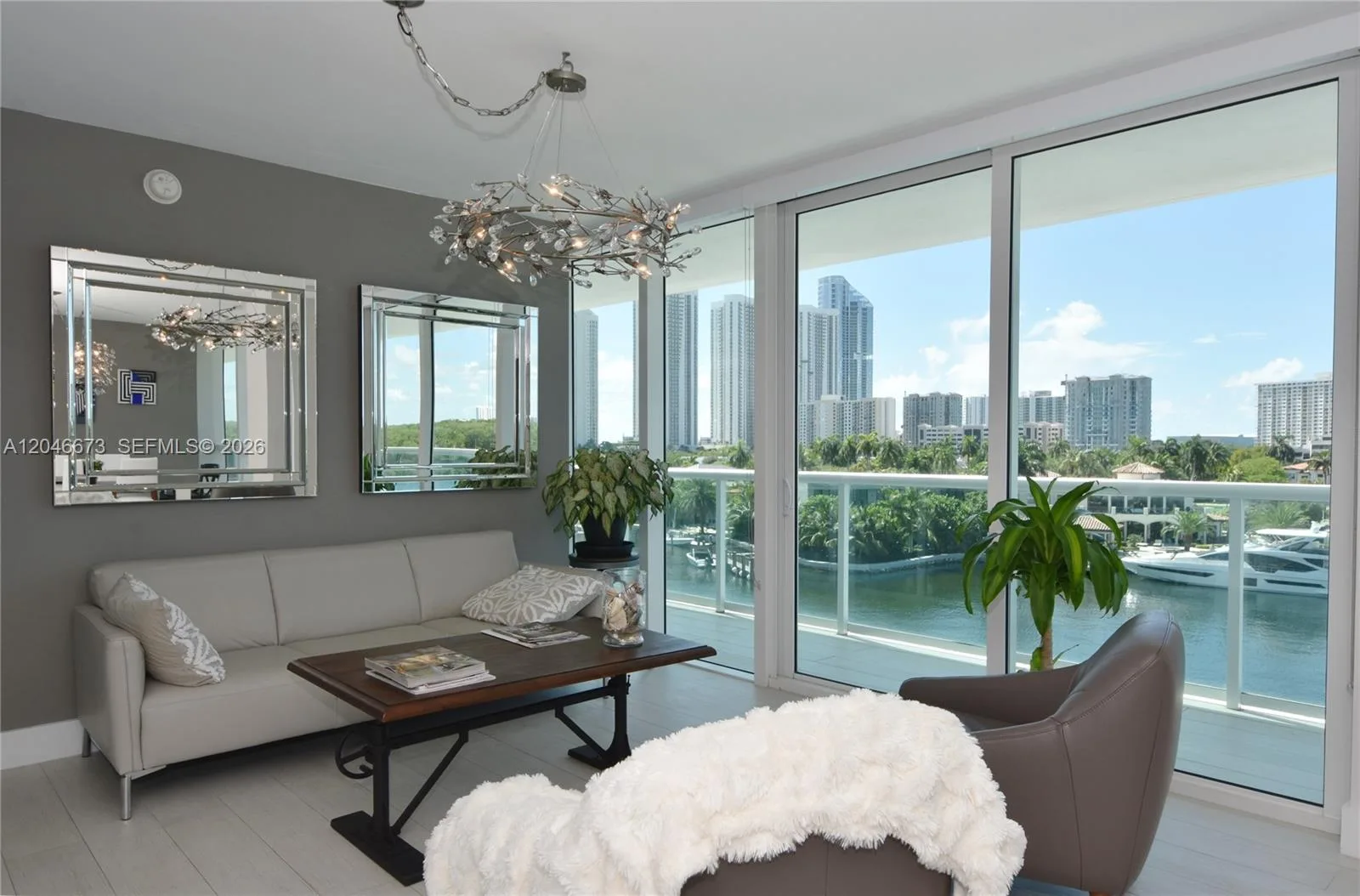 400 Sunny Isles Blvd # 521, Sunny Isles Beach, FL 33160