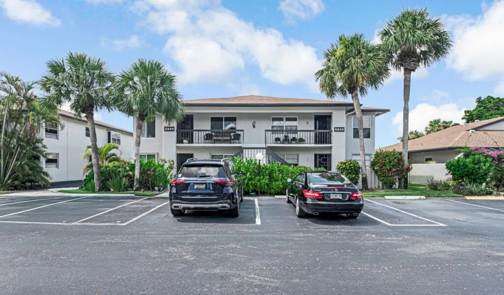 5844 Areca Palm Court # C, Delray Beach, FL 33484