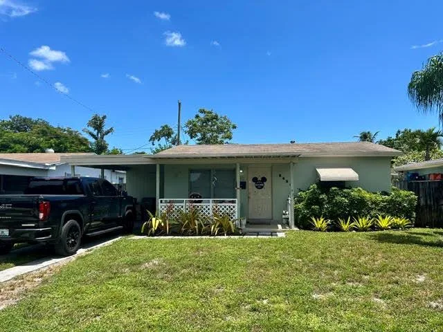 5456 NE 1ST Avenue, Oakland Park, FL 33334