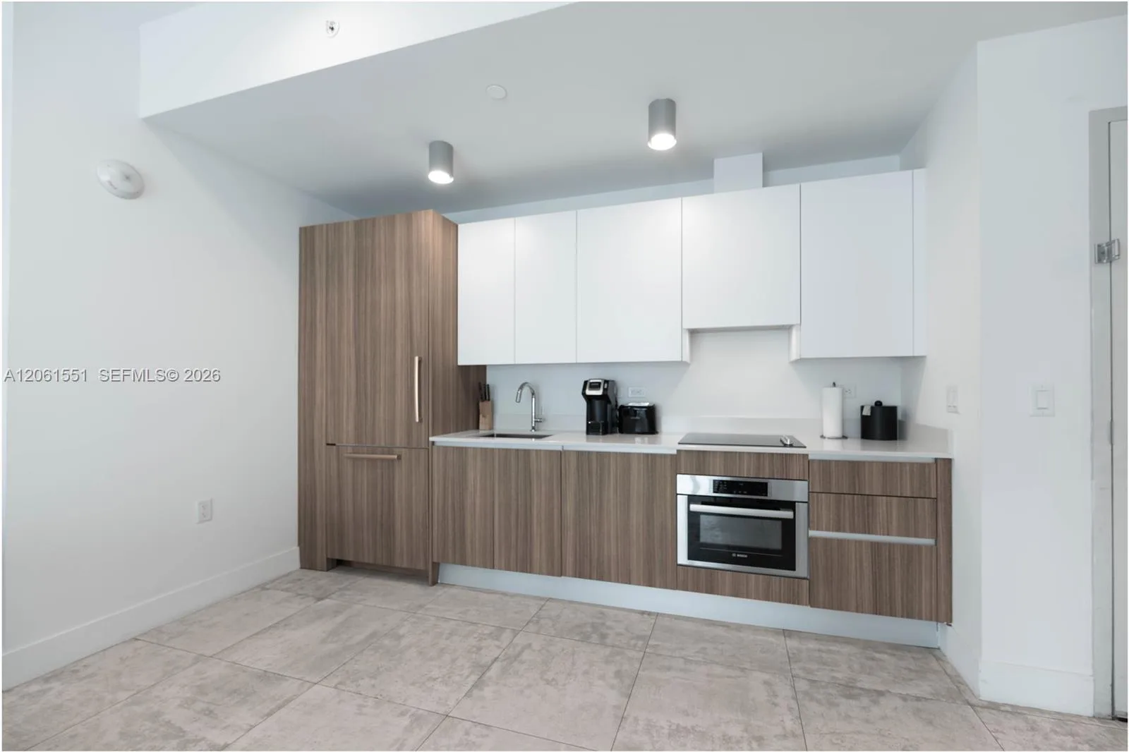 239 SW 9th St # 2103, Miami, FL 33130 photo 8