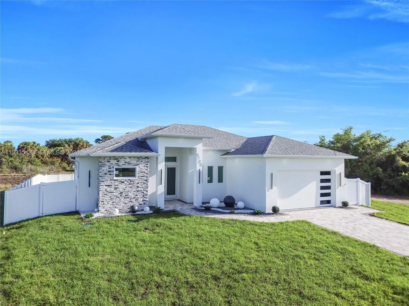 4100 15TH ST SW, Lehigh Acres, FL 33976
