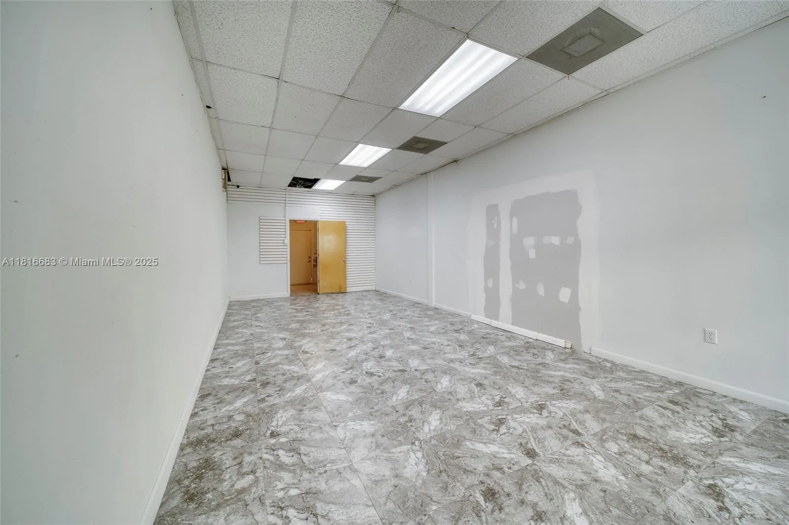 363 E 1st Ave, Miami, FL 33010 photo 7