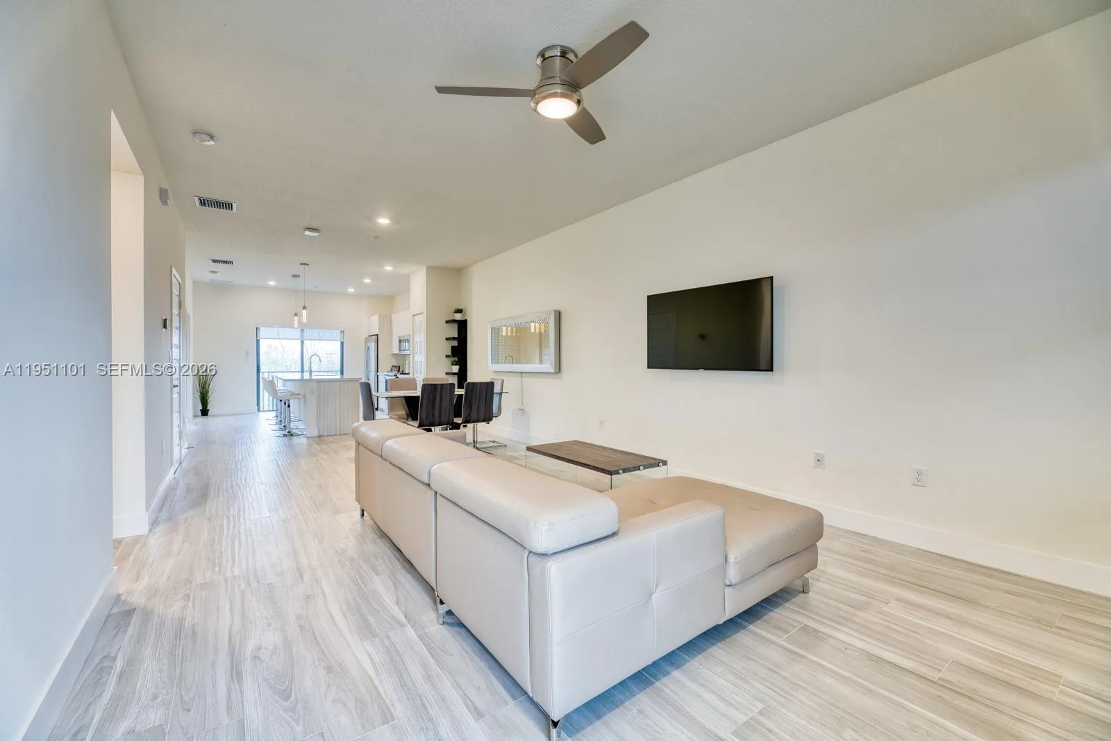 7831 NW 104th Ave # 23, Doral, FL 33178 photo 4