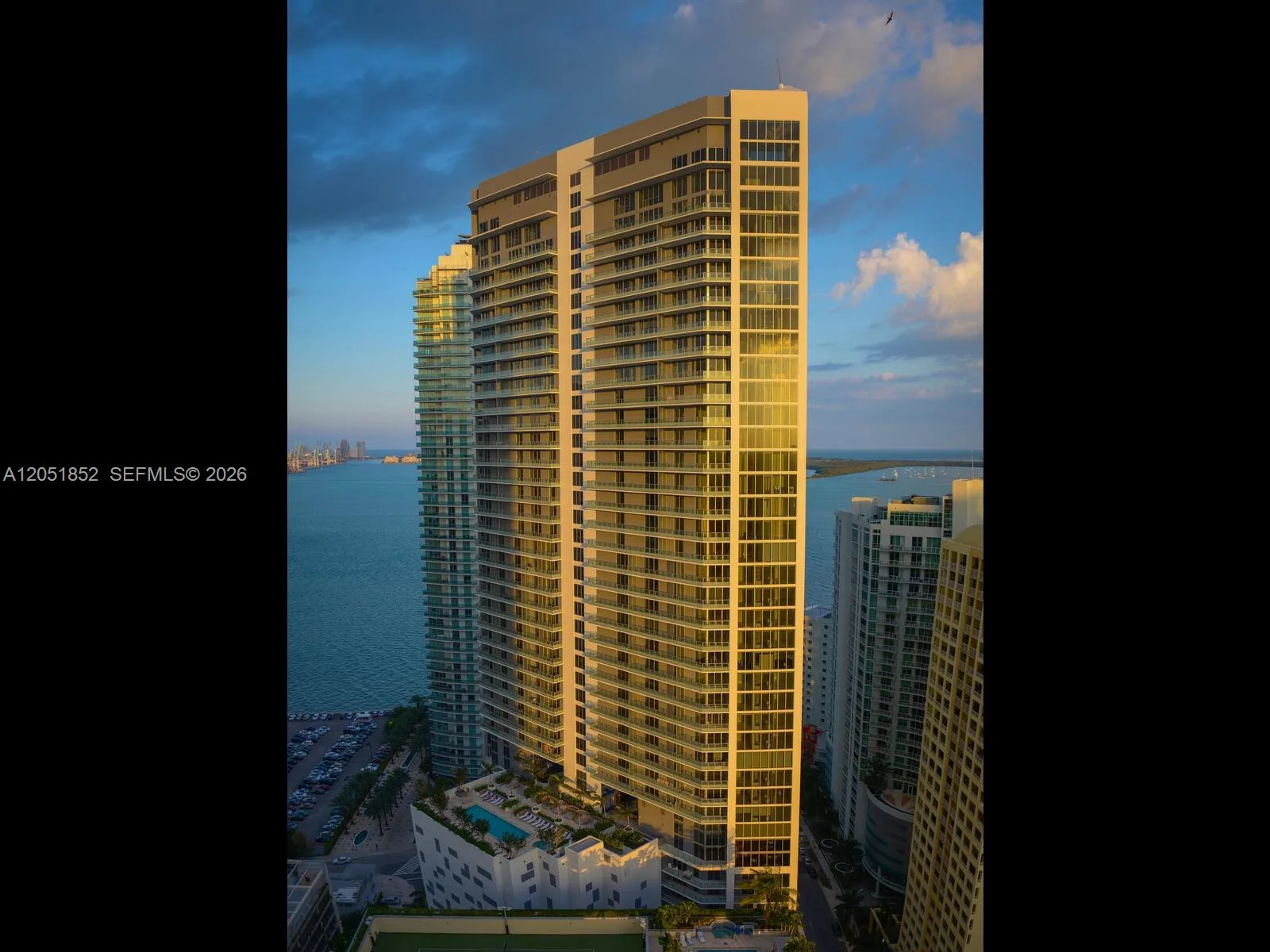 1300 Brickell Bay Dr # 3804, Miami, FL 33131 photo 3
