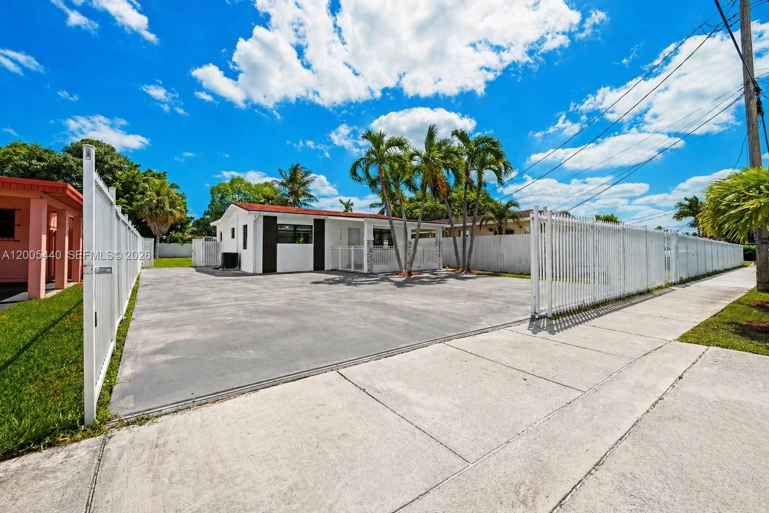 7120 SW 21st St, Miami, FL 33155 photo 2