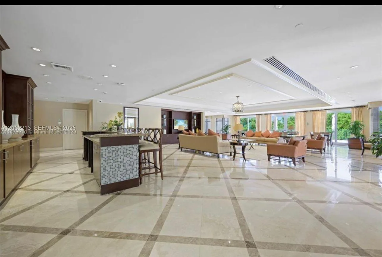 20000 E Country Club Dr # 906, Aventura, FL 33180 photo 4