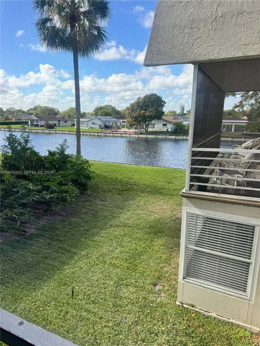 9400 Lime Bay Blvd # 206, Tamarac, FL 33321 photo 5