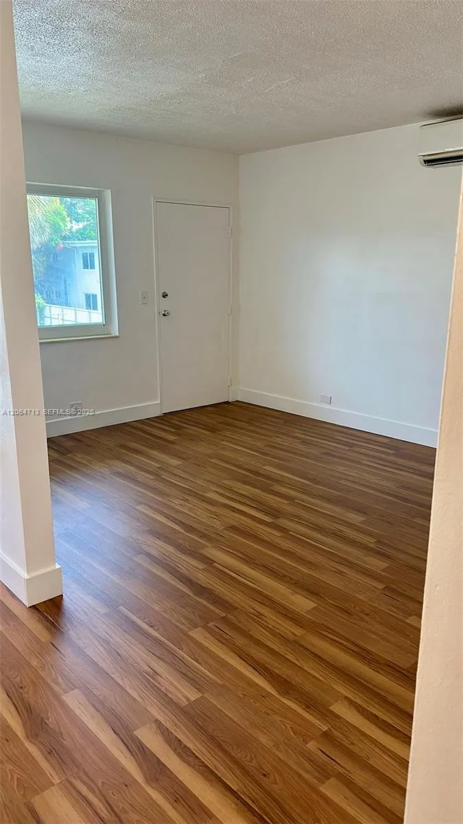 70 NW 77th St # 25, Miami, FL 33150 photo 6