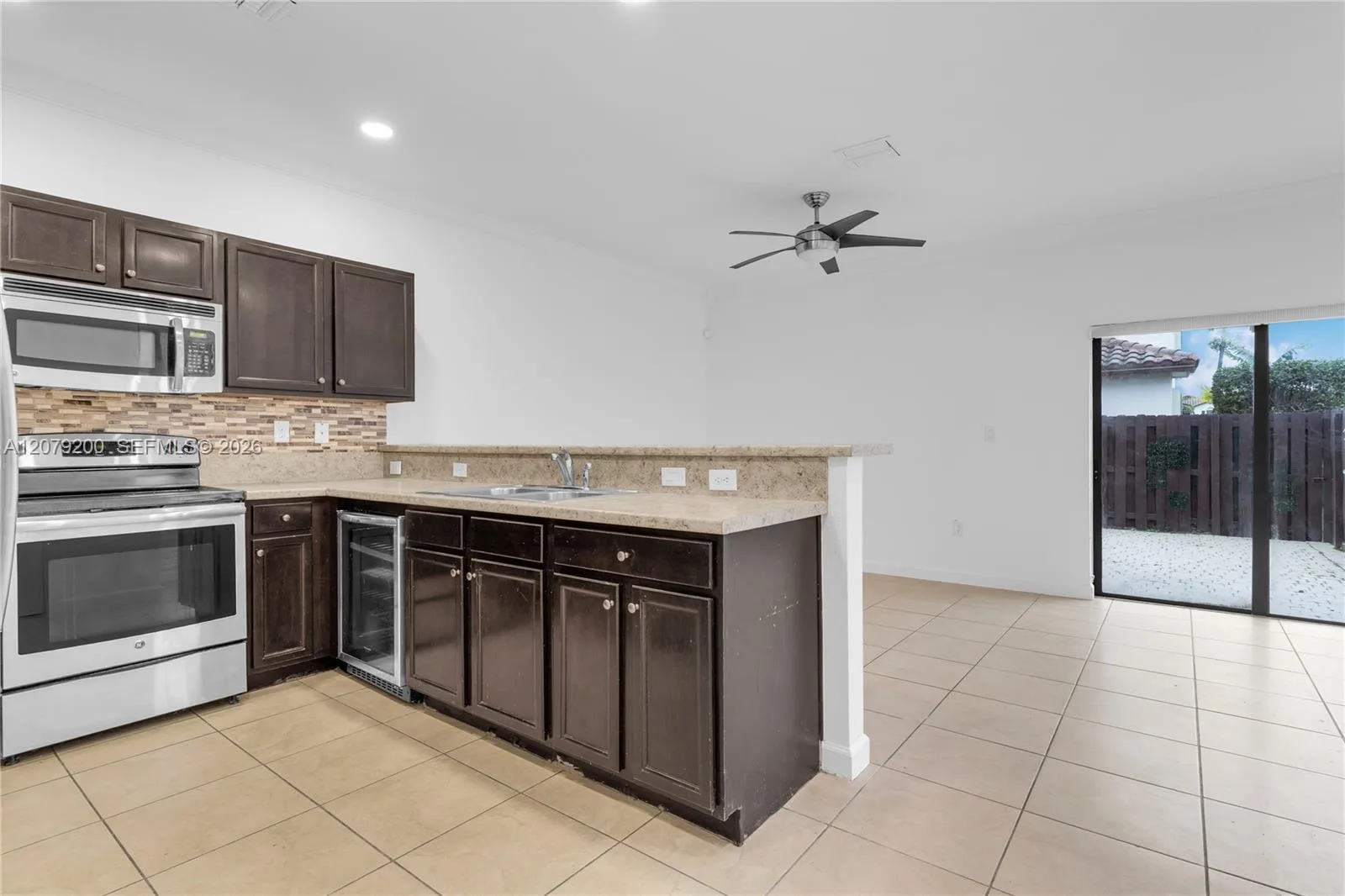 3202 SE 6th St, Homestead, FL 33033 photo 9