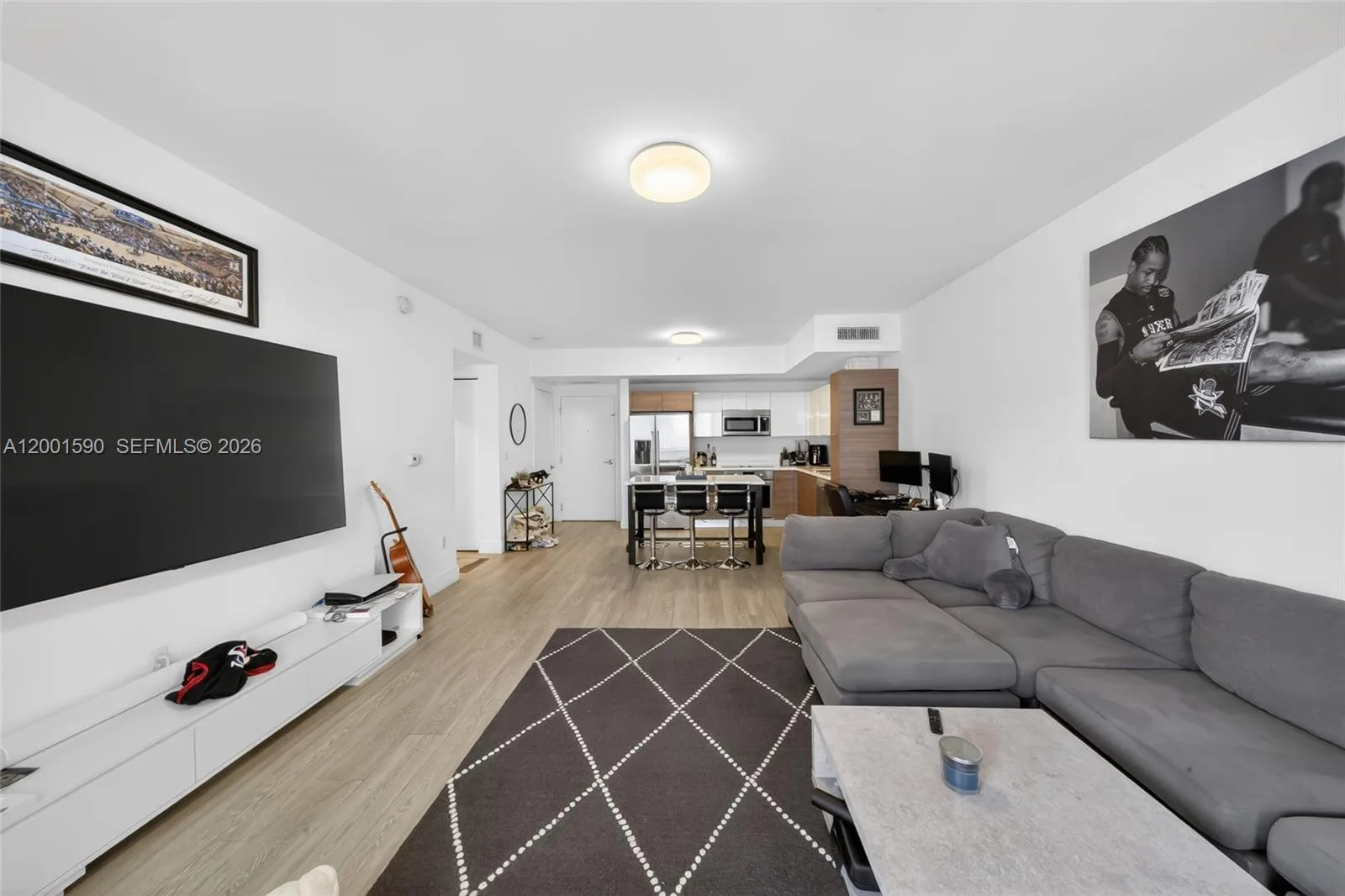 1010 SW 2nd Ave # 1605, Miami, FL 33130 photo 12