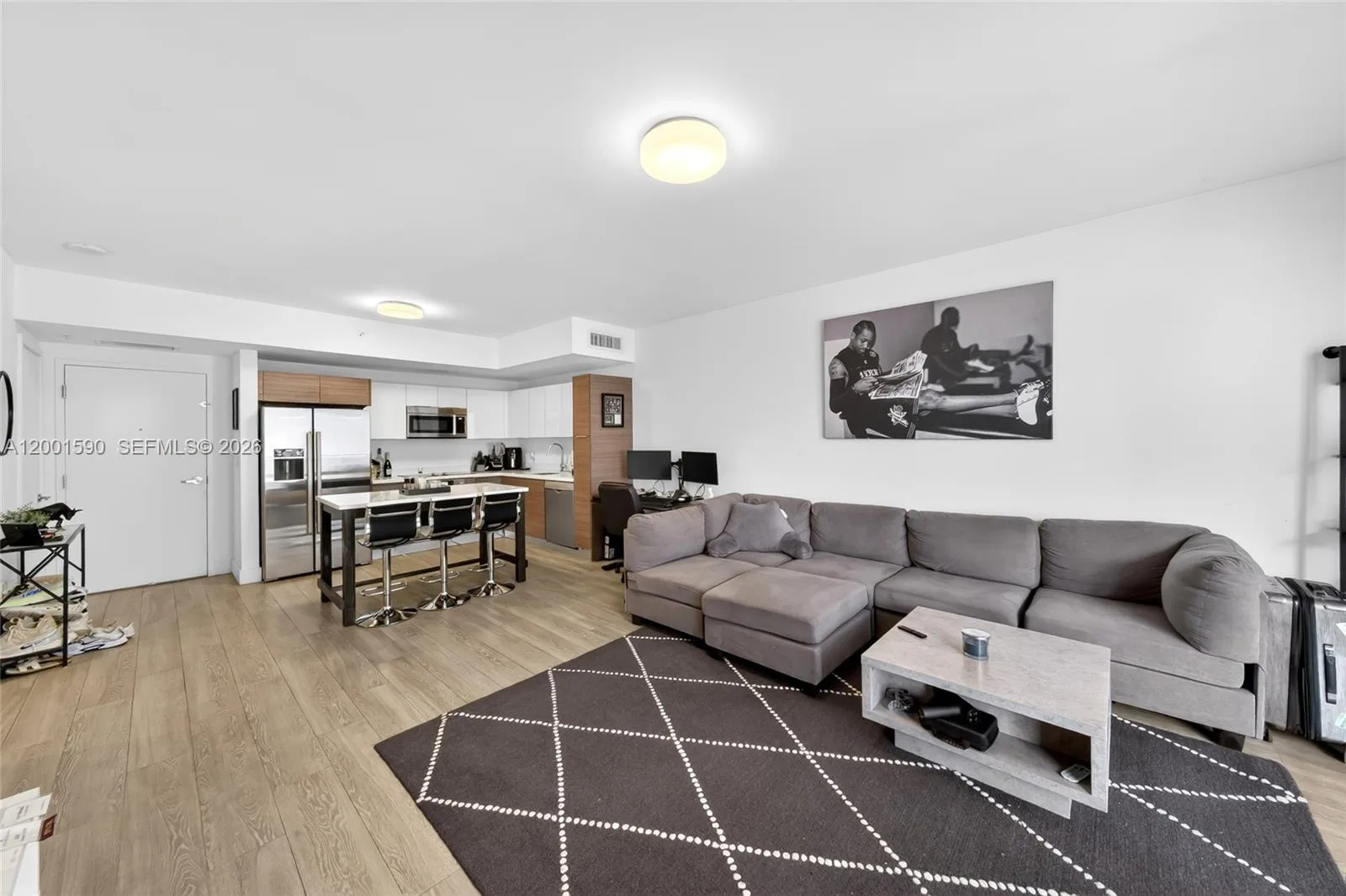 1010 SW 2nd Ave # 1605, Miami, FL 33130 photo 13