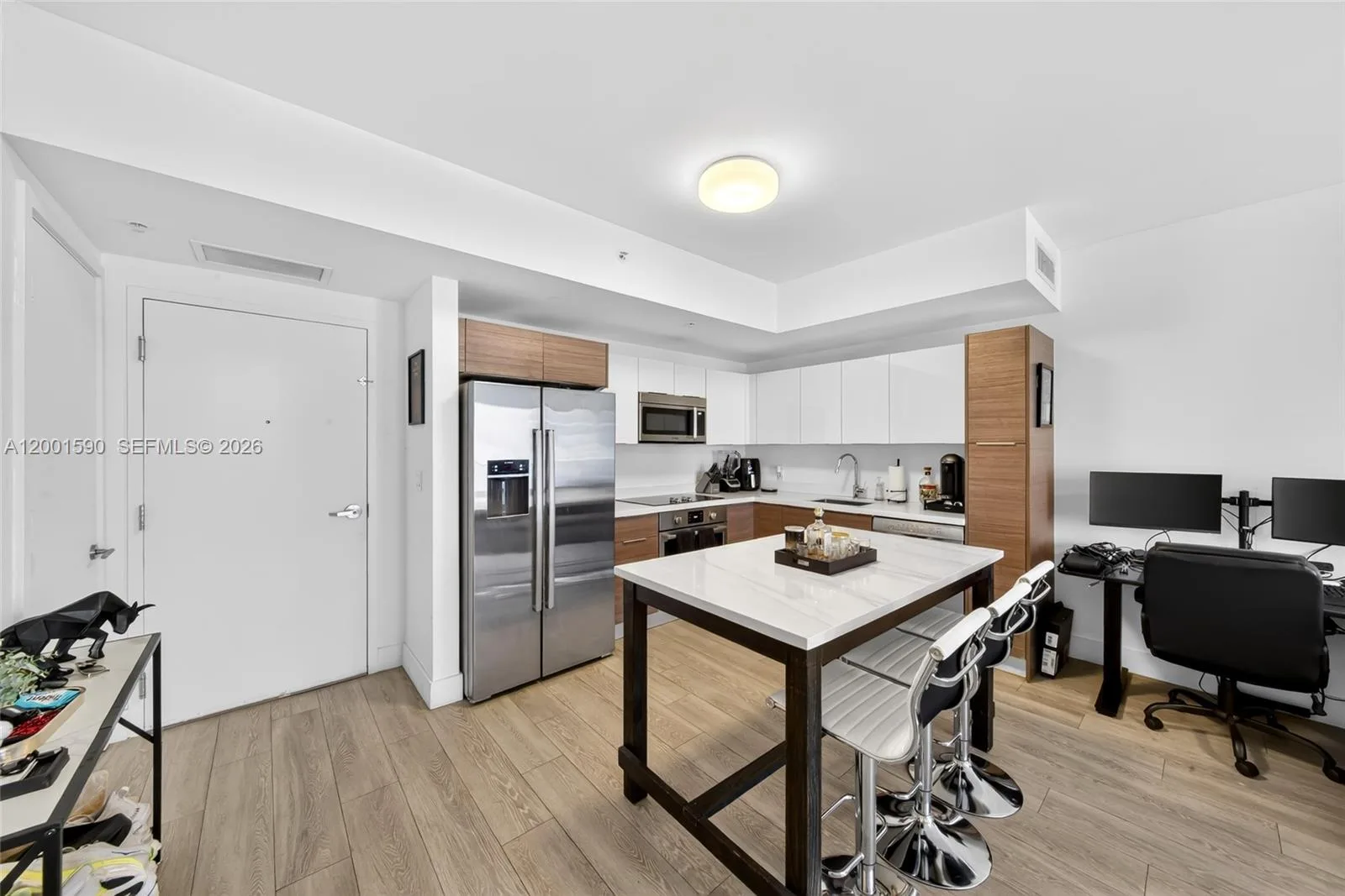 1010 SW 2nd Ave # 1605, Miami, FL 33130 photo 4