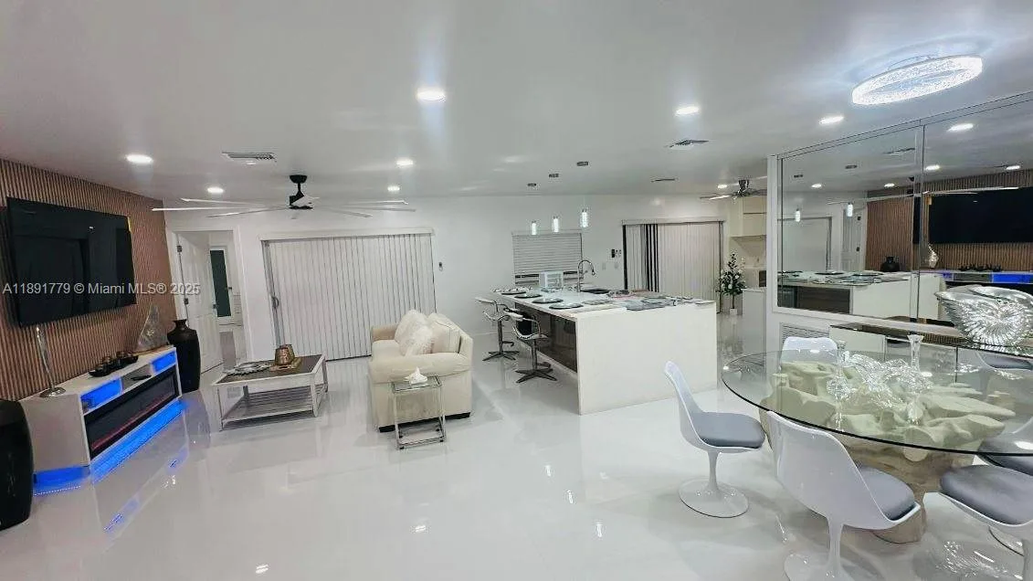 541 SE 17th Ave # 541, Deerfield Beach, FL 33441 photo 5