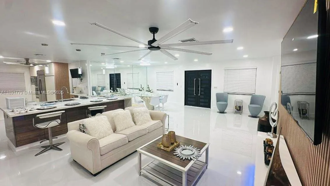 541 SE 17th Ave # 541, Deerfield Beach, FL 33441 photo 7