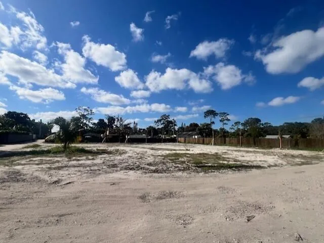 447 Tall Pines Road, West Palm Beach, FL 33415 photo 6