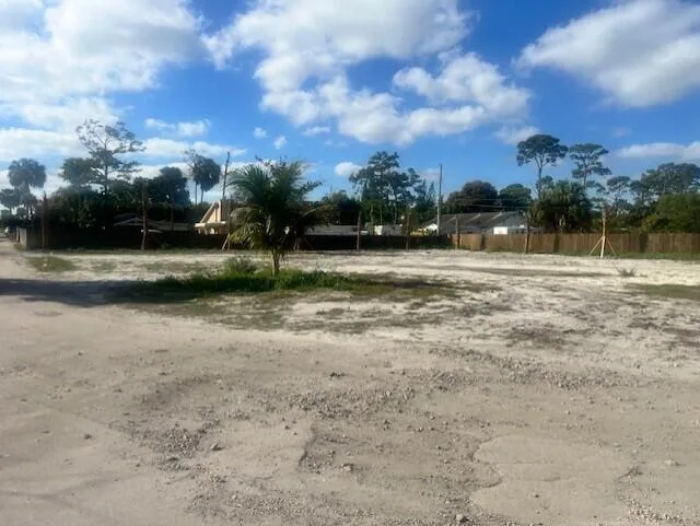 447 Tall Pines Road, West Palm Beach, FL 33415 photo 7