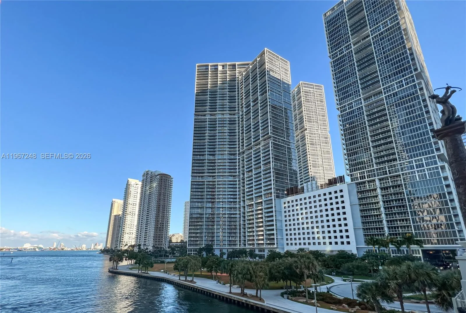 495 Brickell Ave # 1608, Miami, FL 33131