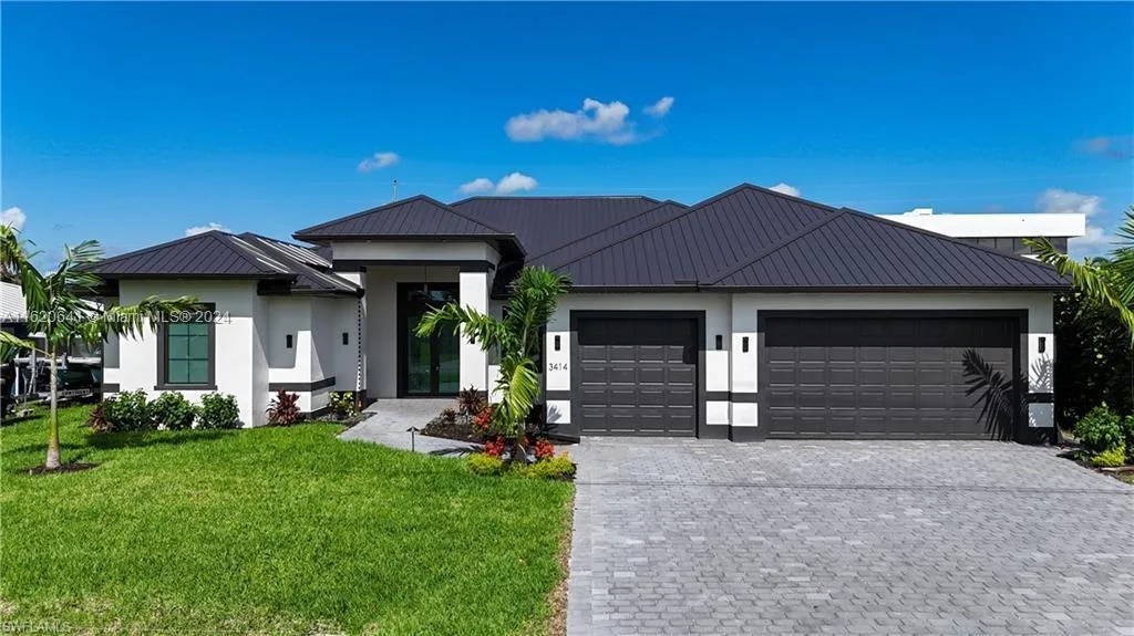 3414 SE 16TH PL, Cape Coral, FL 33904