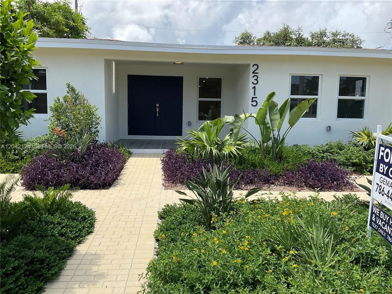 2315 NW 3rd St, Miami, FL 33125