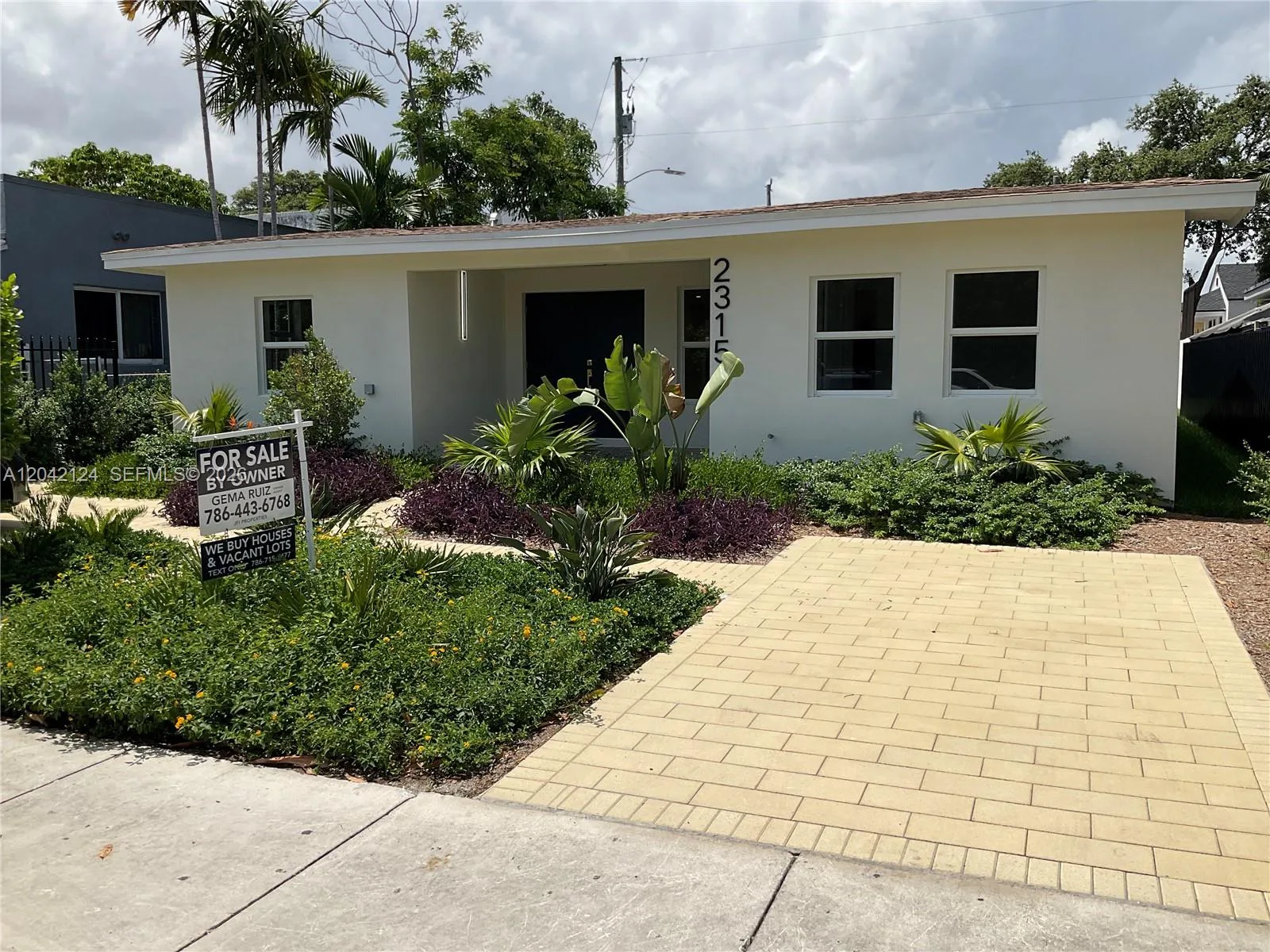 2315 NW 3rd St, Miami, FL 33125 — zdjęcie 2