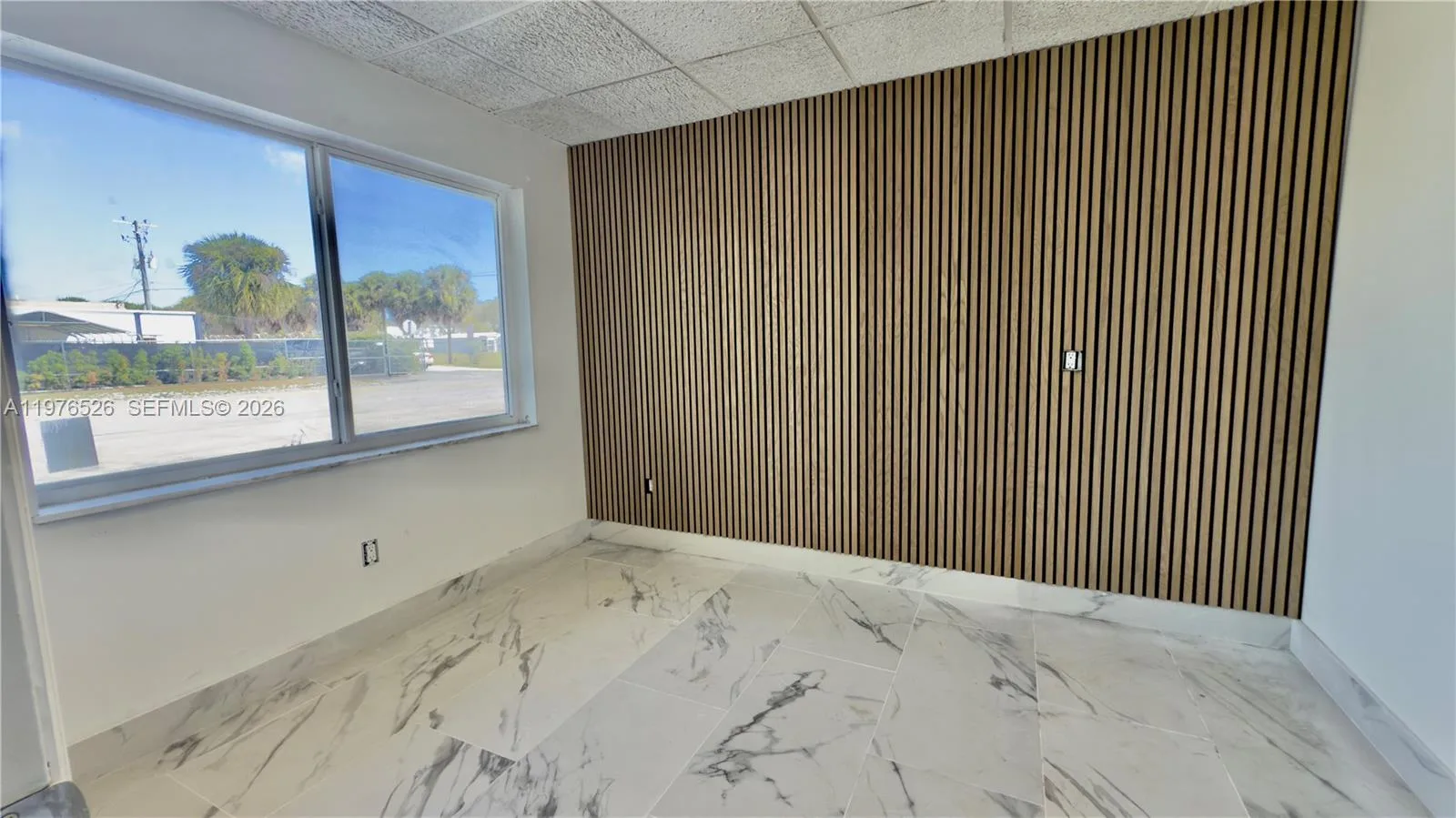 500 NE 25th St # 1, Pompano Beach, FL 33064 photo 4