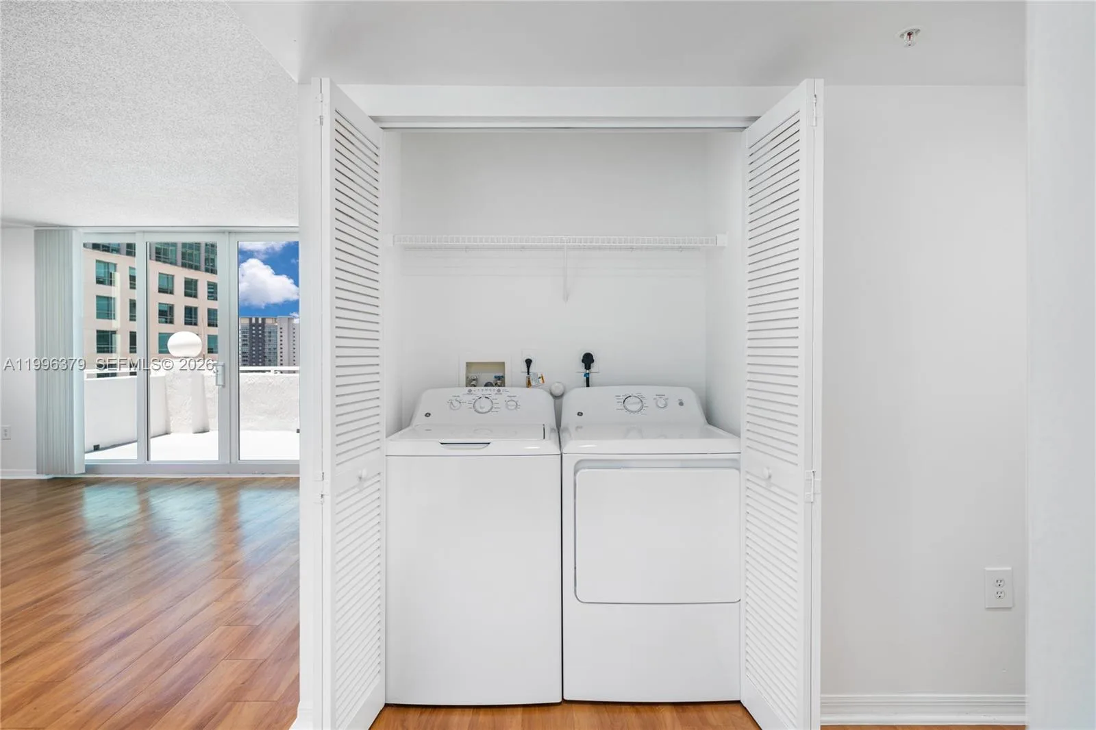 1111 Brickell Bay Dr # 211, Miami, FL 33131 photo 5