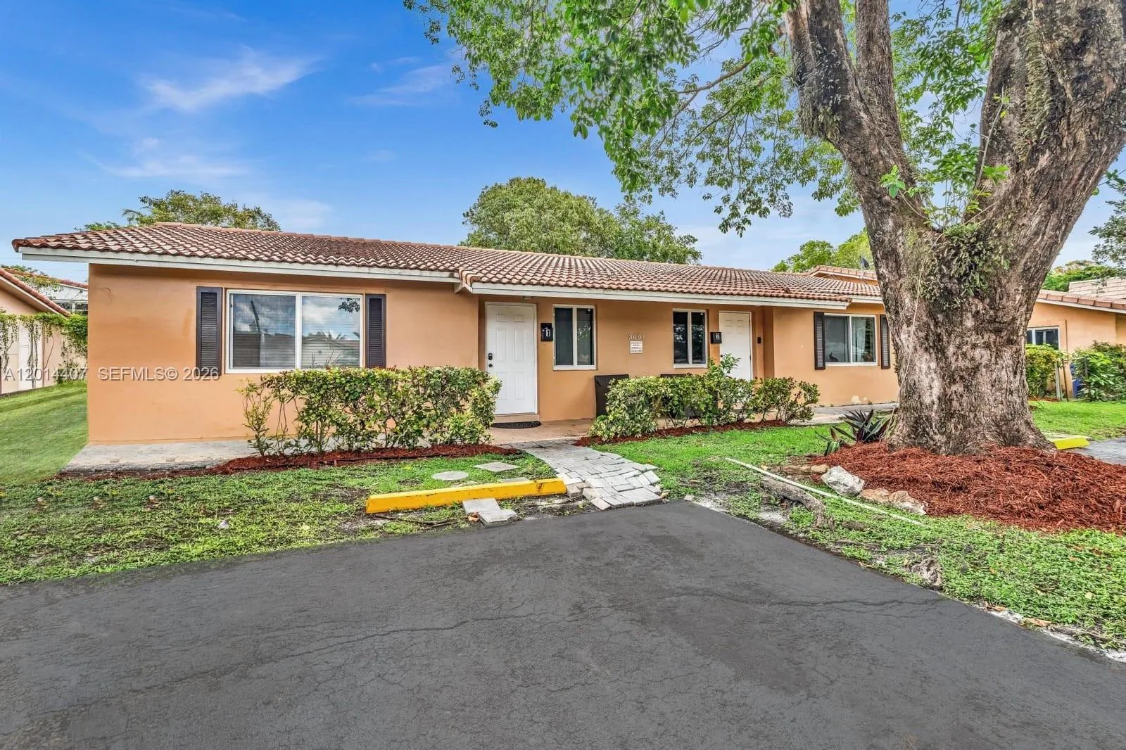3691 NW 78th Ln, Coral Springs, FL 33065 photo 2