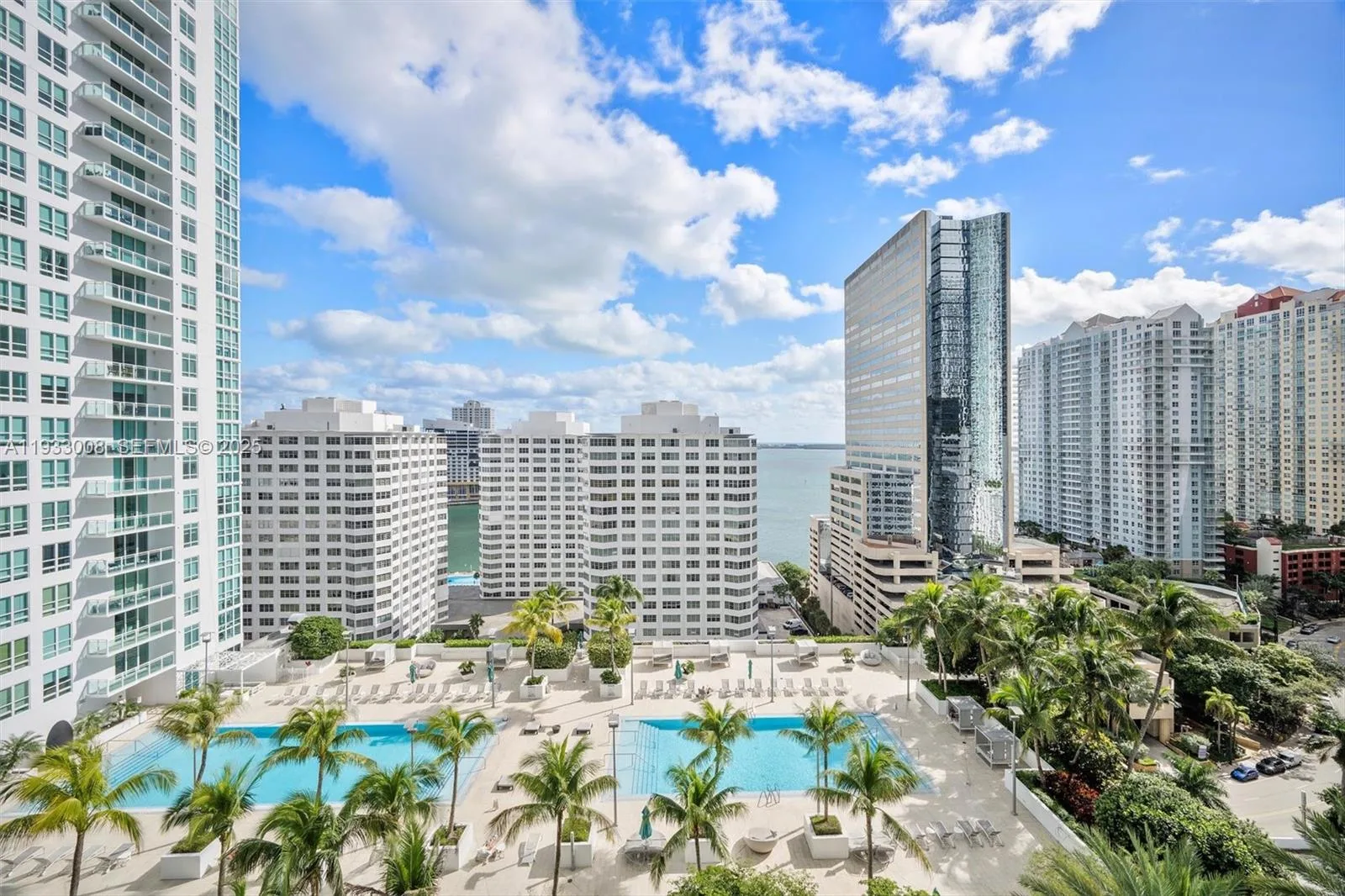 951 Brickell Ave # 1806, Miami, FL 33131