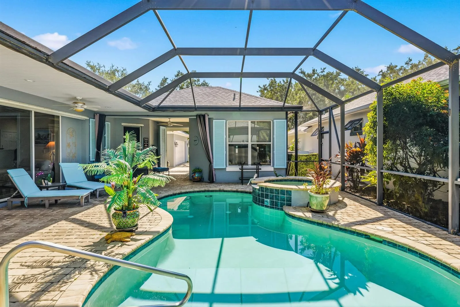 228 Oak Hammock Circle SW, Vero Beach, FL 32962 photo 3