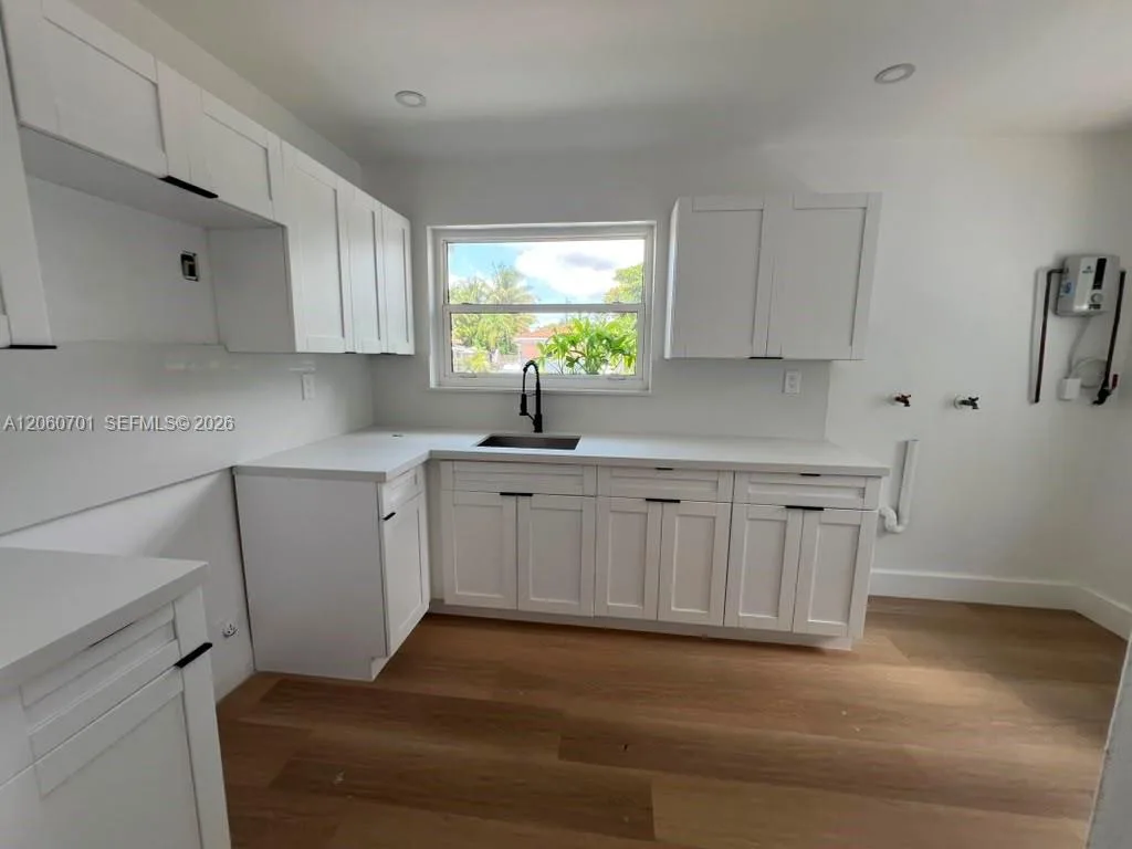 1239 SW 22nd Ave # 1239, Miami, FL 33135