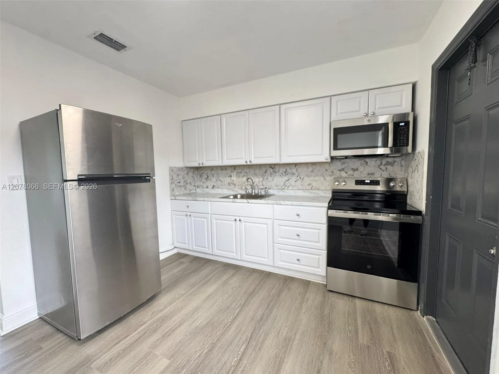 9355 SW 39th St # 9357, Miami, FL 33165 photo 5