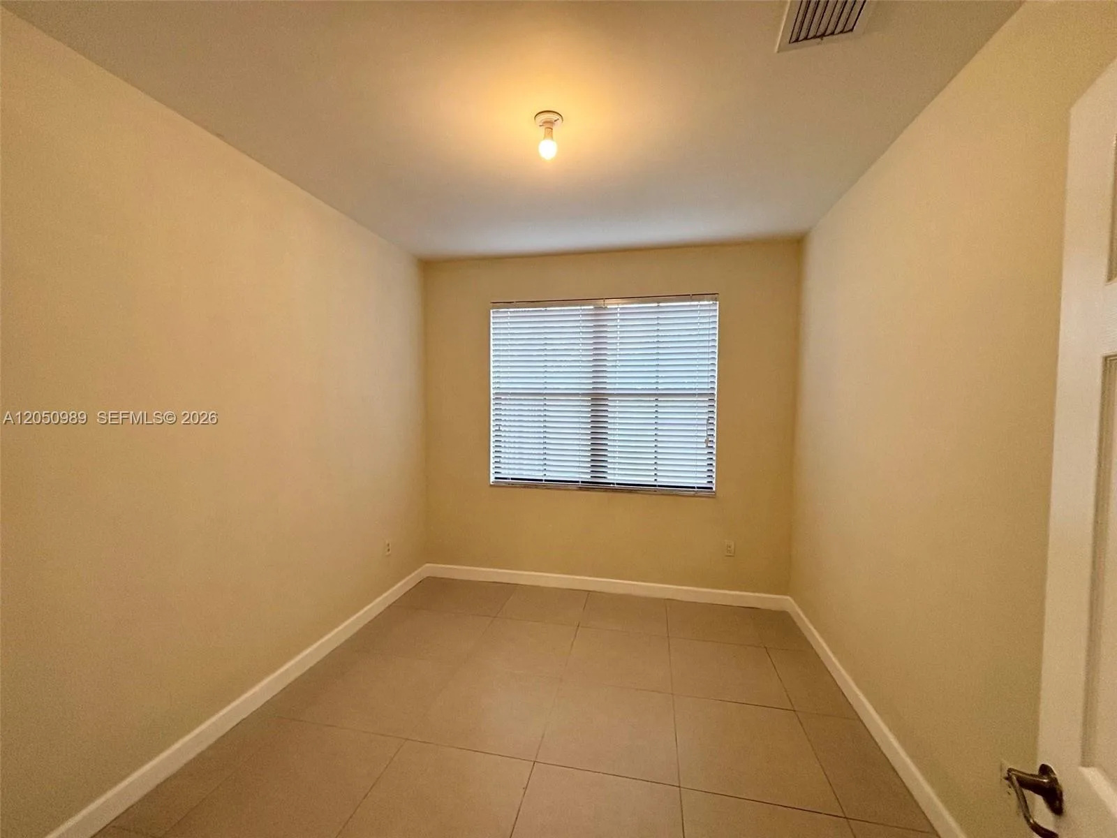 10445 NW 61 LN # 10445, Doral, FL 33178 photo 2