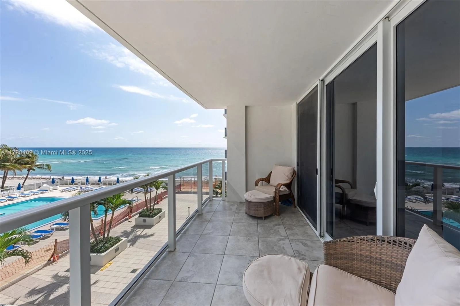 2751 S Ocean Dr # 403S, Hollywood, FL 33019