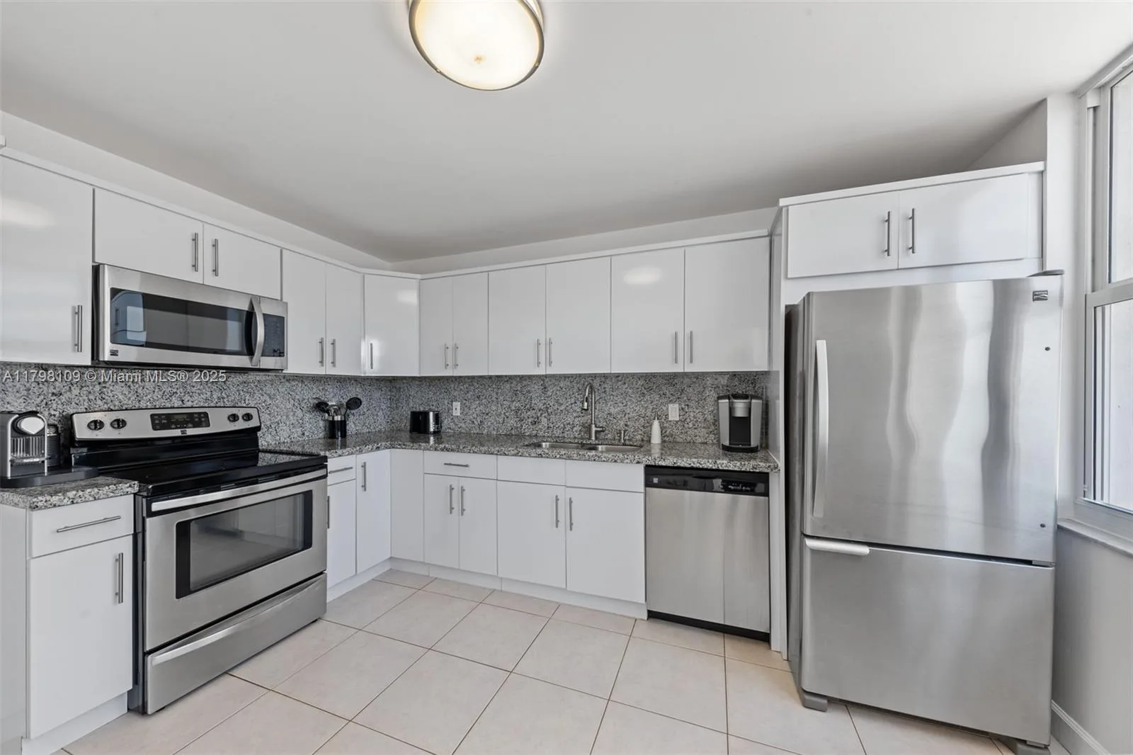 2751 S Ocean Dr # 403S, Hollywood, FL 33019 photo 4