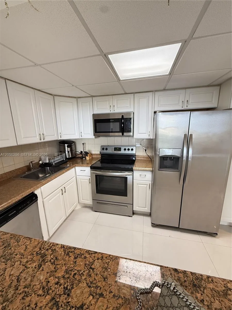 13499 Biscayne Blvd # 1407, North Miami, FL 33181 photo 7