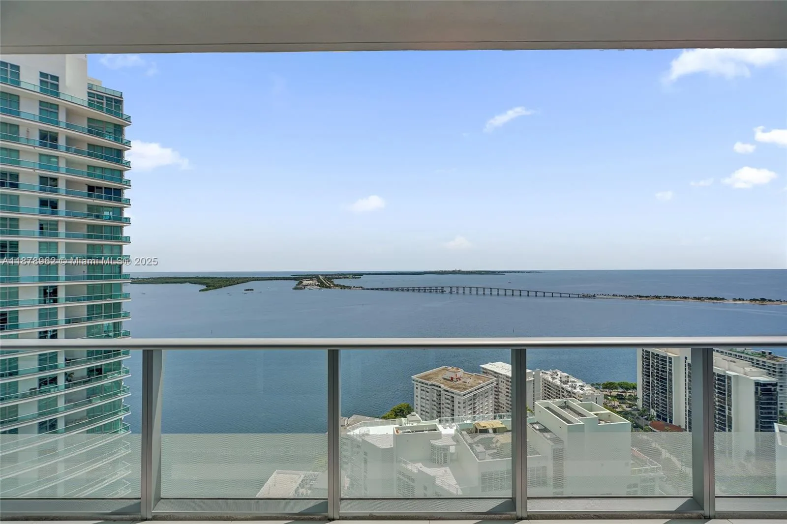1300 Brickell Bay Dr # 3902, Miami, FL 33131 photo 2