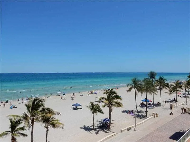 300 Oregon Street # 409, Hollywood, FL 33019 — zdjęcie 5
