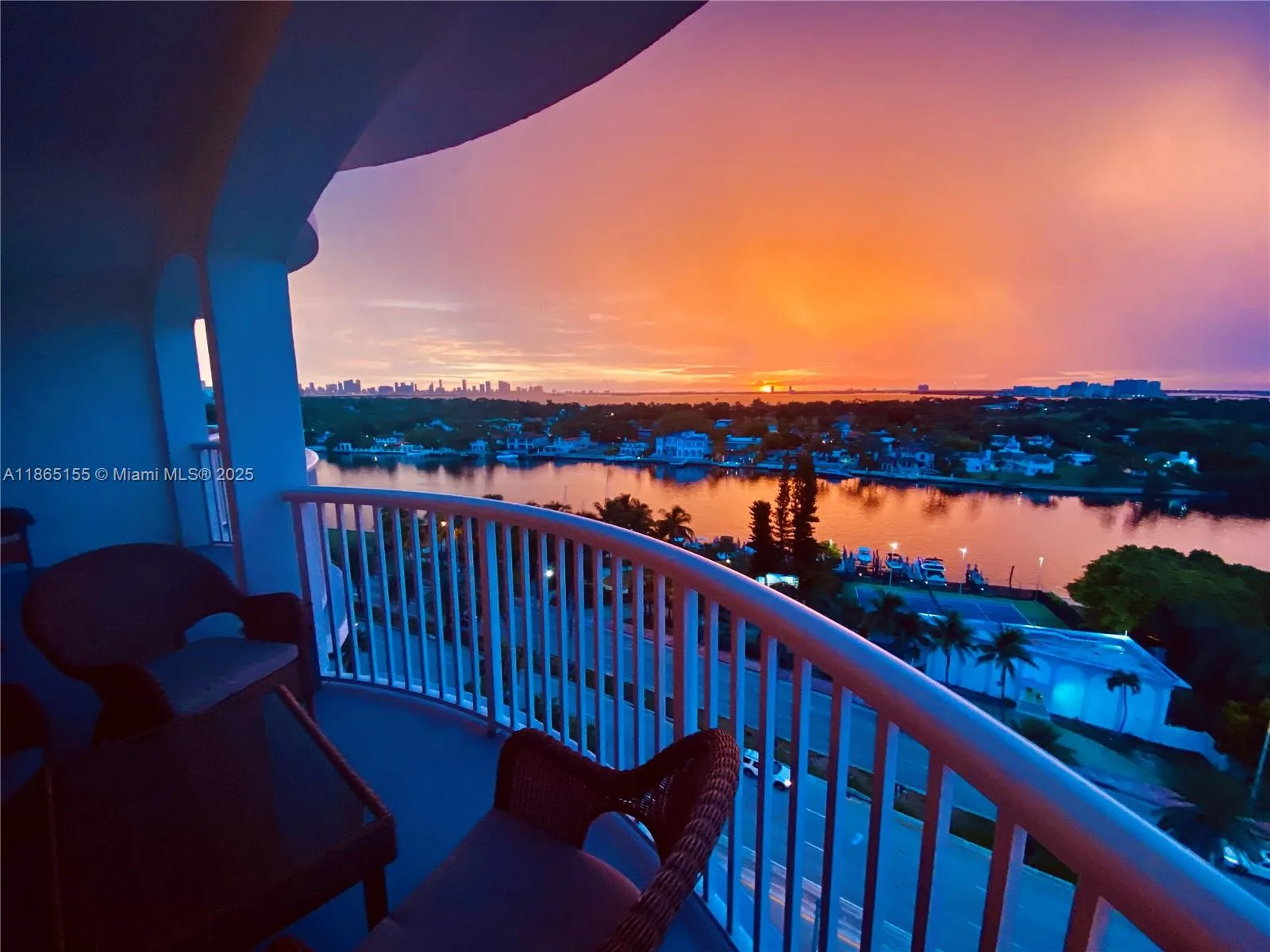5401 Collins Ave # 1020, Miami Beach, FL 33140