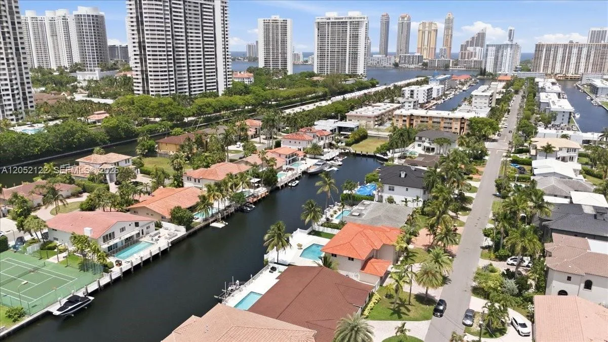3321 NE 170th St # 3321, North Miami Beach, FL 33160 photo 11