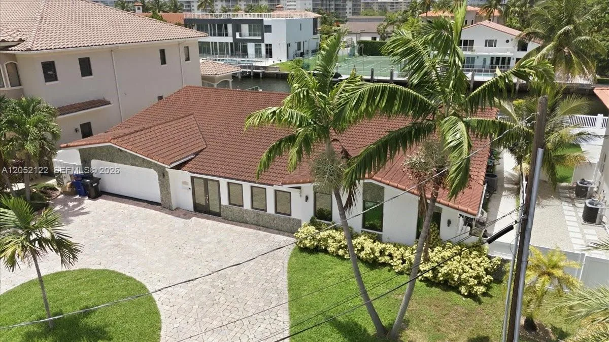 3321 NE 170th St # 3321, North Miami Beach, FL 33160 photo 2