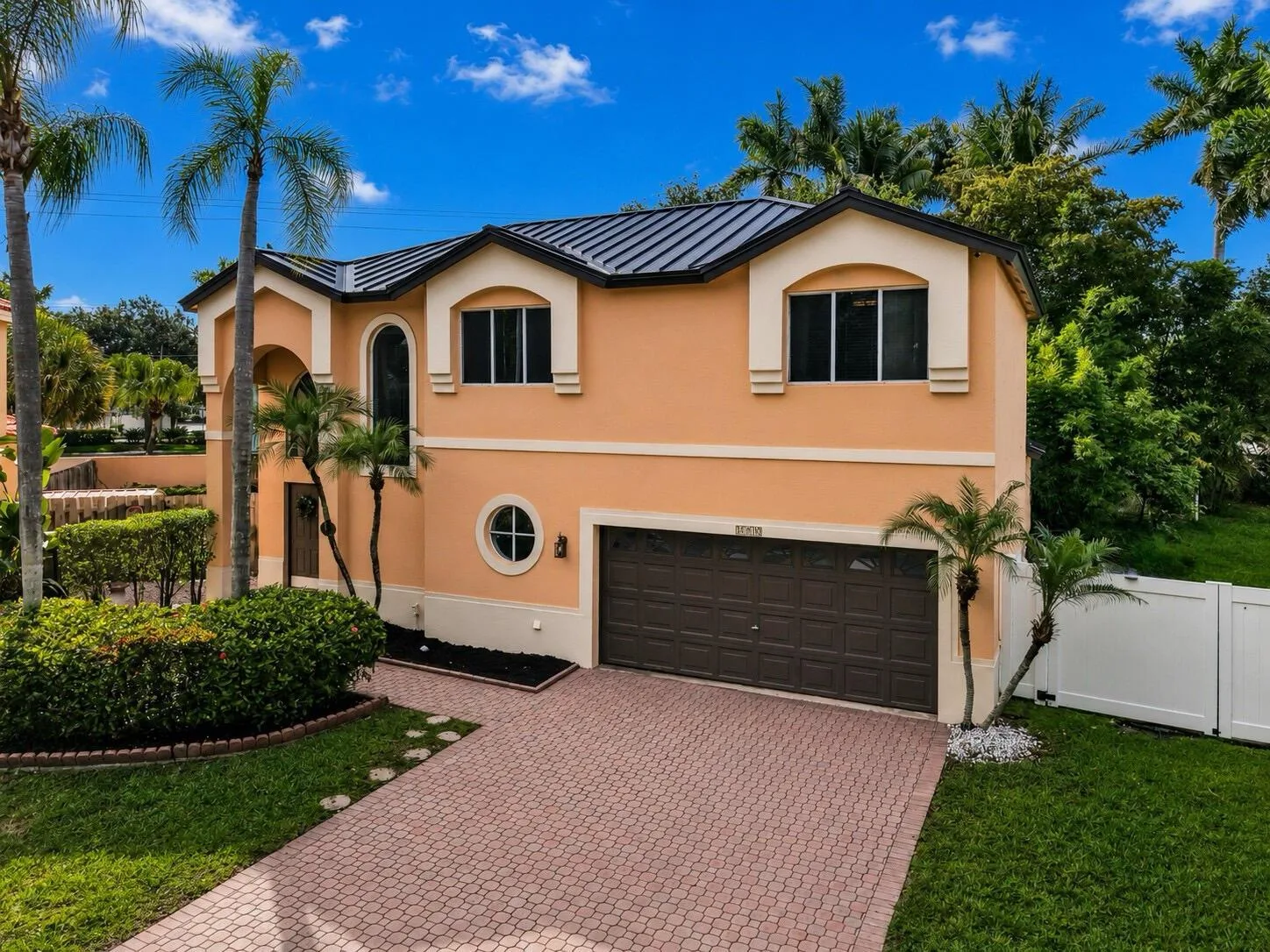 2510 Rampart Way S, Hollywood, FL 33026